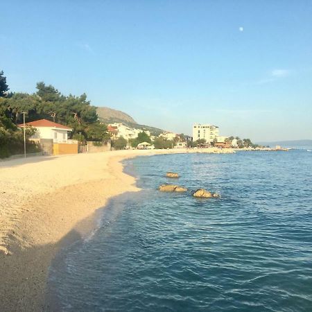 Permarinus Apartments Подстрана Екстер'єр фото