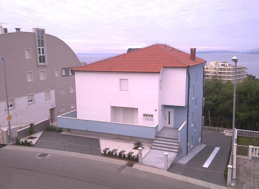 Permarinus Apartments Подстрана Екстер'єр фото